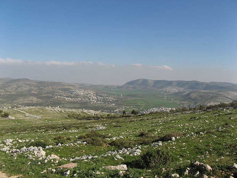 Shechem (Nablus) from Mt Gerizim (Someone35)