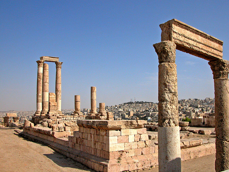 Amman citadel - Temple of Hercules (Dennis Jarvis)